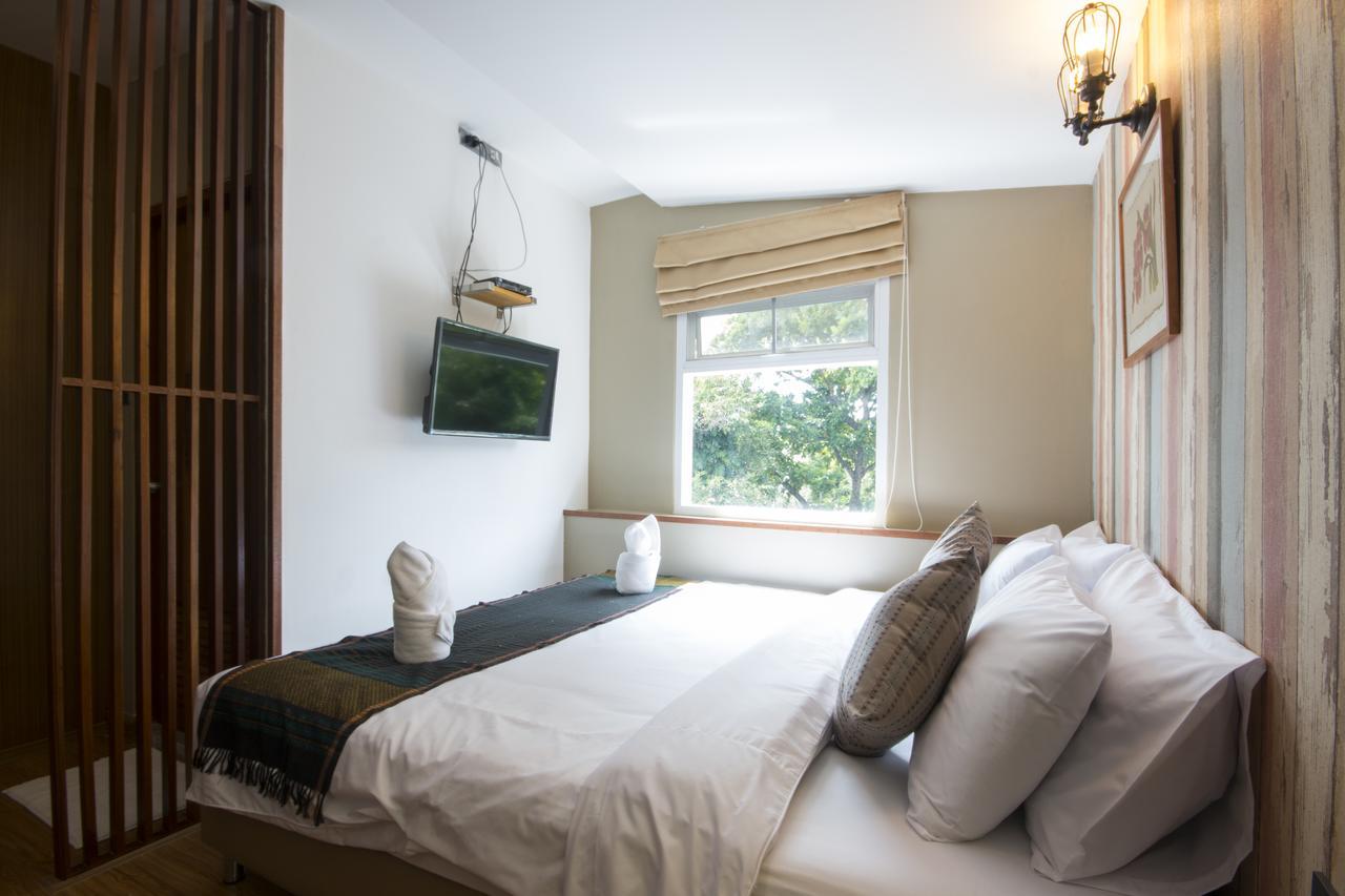 Tawan Bed Club Hostel Chiang Mai Luaran gambar