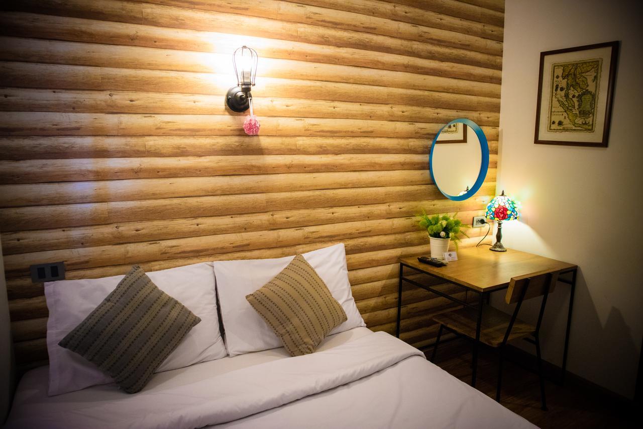 Tawan Bed Club Hostel Chiang Mai Luaran gambar