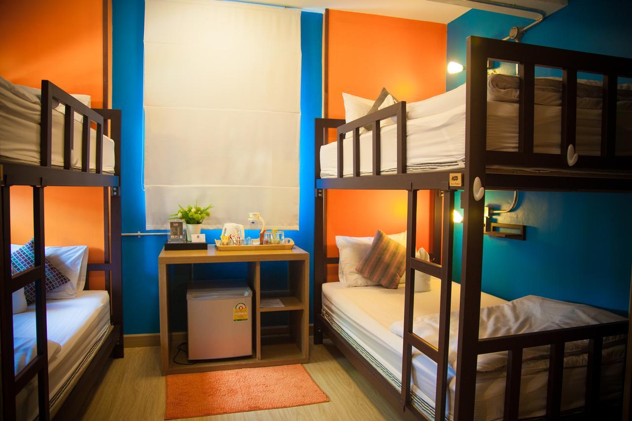 Tawan Bed Club Hostel Chiang Mai Luaran gambar